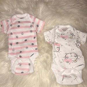 Baby premie onesies